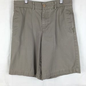 🐟Vineyard Vines Cream Pleated shorts